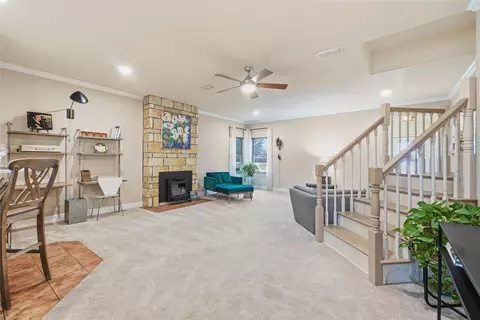 Living - 102 Codybug Rd, Abilene, TX 79602 photo 3 of 4