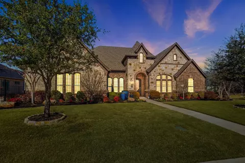 312 Montrose Ln, Southlake, TX 76092