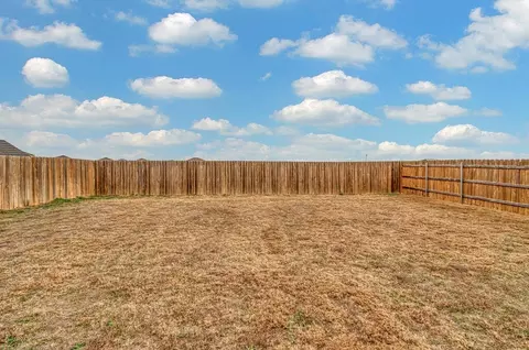 Exterior - 2916 Brosnan Rd, Lorena, TX 76655 photo 3 of 4