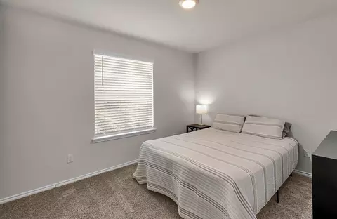 Bedroom - 2916 Brosnan Rd, Lorena, TX 76655 photo 3 of 7