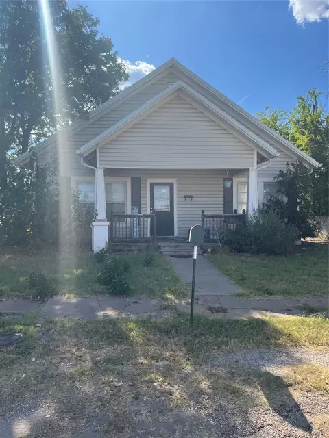 400 Arch St, Baird, TX 79504