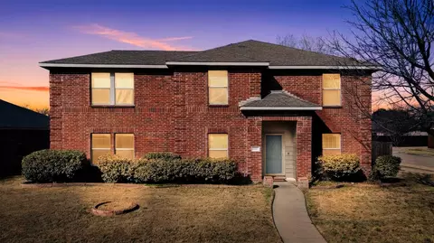 2717 Kernville Dr, Wylie, TX 75098