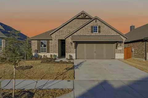 15024 Green Bluff Dr, Aledo, TX 76008
