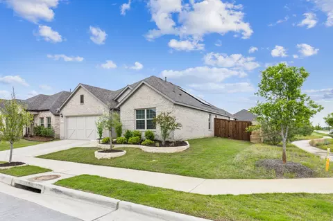 1424 Bellaire St, Celina, TX 75009