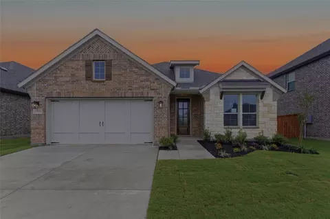 15056 Green Bluff Dr, Aledo, TX 76008