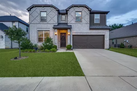 641 Lake Cove Dr, Little Elm, TX 75068