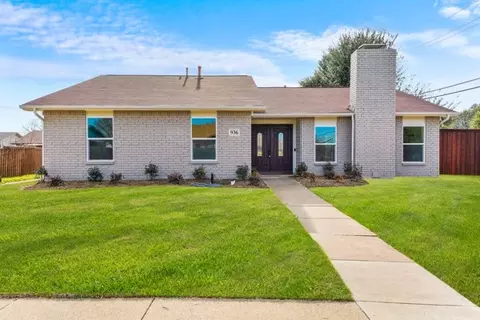 936 Stone Trail Dr, Plano, TX 75023