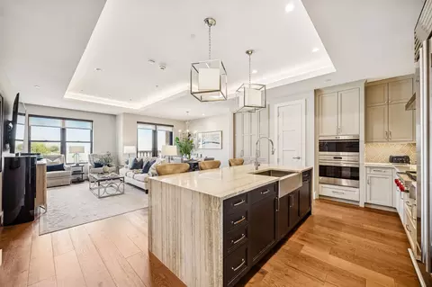 350 Central Ave #210, Southlake, TX 76092