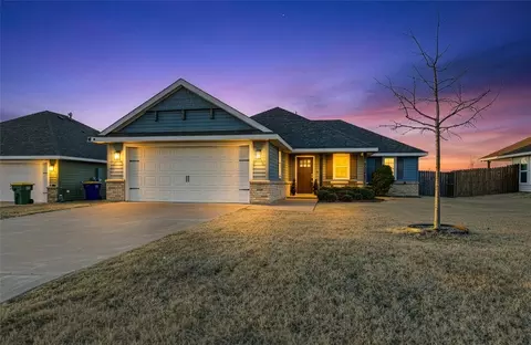 126 Johnson Ln, Hillsboro, TX 76645
