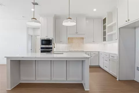 Kitchen - 2125 Bond, Lorena, TX 76655 photo 1 of 3