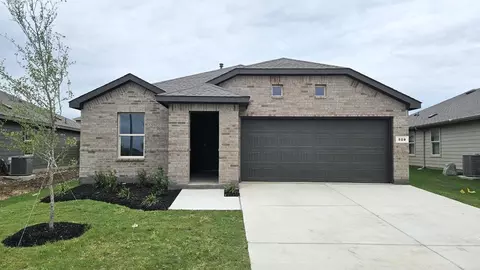 529 Amber Fields Dr, Ponder, TX 76259