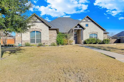 150 Hackney St, Waxahachie, TX 75165