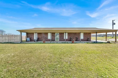 512 Allison Rd, Springtown, TX 76082 photo 2
