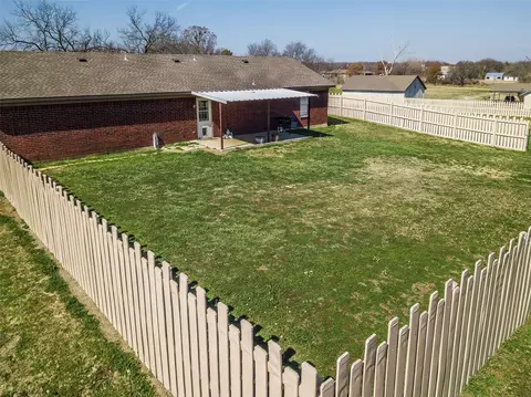 512 Allison Rd, Springtown, TX 76082 photo 31