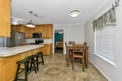 512 Allison Rd, Springtown, TX 76082 photo 9
