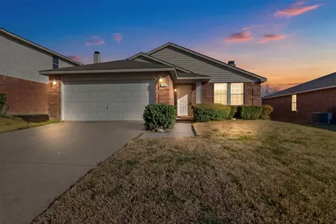 5428 Comanche Wells Dr, Mckinney, TX 75071
