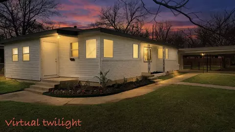 1102 Poindexter Ave, Cleburne, TX 76033