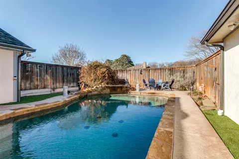2005 Colonial Ct, Richardson, TX 75082