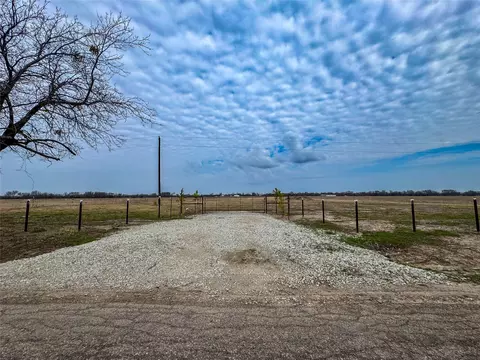 375 County Road 1515, Point, TX 75472 photo 8