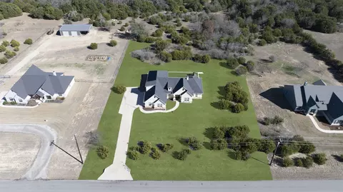 2110 Shady Grove Rd, Weatherford, TX 76088