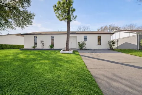 1429 Eastside Dr, Mesquite, TX 75149