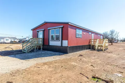 420 Haynes St, Merkel, TX 79536