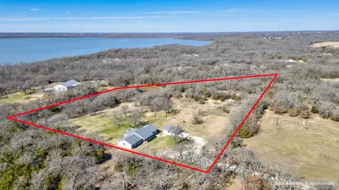 1511 Keyes Ln, Cross Roads, TX 76227