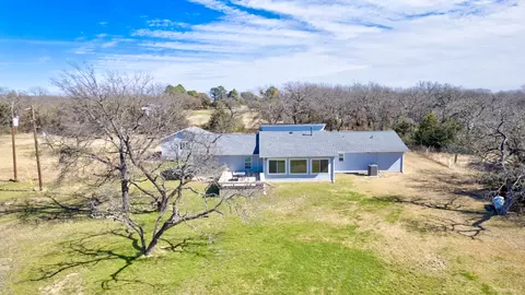 1511 Keyes Ln, Cross Roads, TX 76227