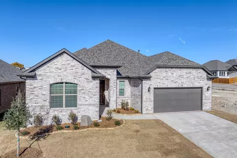 250 Jasper Ln, Van Alstyne, TX 75495