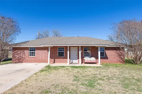 3611 Wagon Wheel Ln, Brownwood, TX 76801