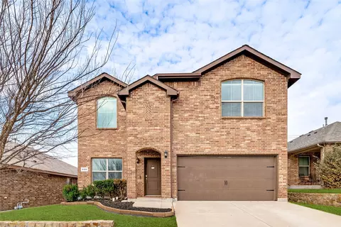 2120 Barnwell Dr, Fort Worth, TX 76108