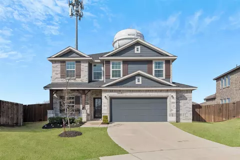 2002 Bronte Dr, Forney, TX 75126
