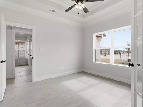 829 Haley St, Springtown, TX 76082 photo 6