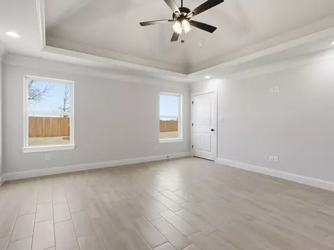 829 Haley St, Springtown, TX 76082 photo 25