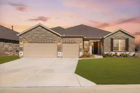 1133 Cornerstone Dr, Krugerville, TX 76227