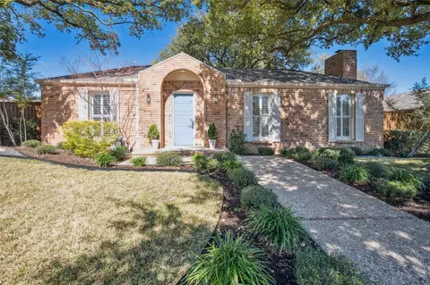 7215 Lavendale Cir, Dallas, TX 75230