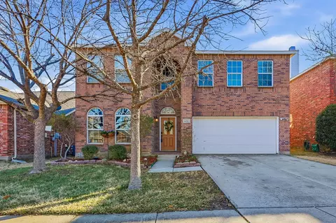 6016 Goldenrod Dr, Denton, TX 76208