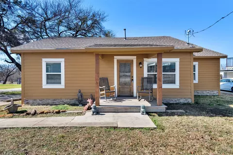 305 N Church St, Blue Ridge, TX 75424