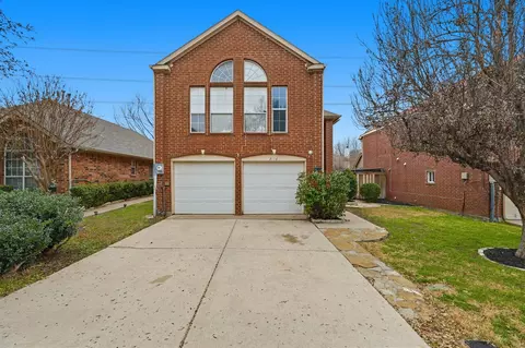2116 Montclair Ln, Lewisville, TX 75067