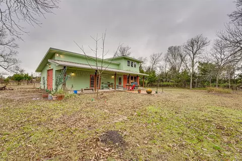 1002 S Main St, Farmersville, TX 75442