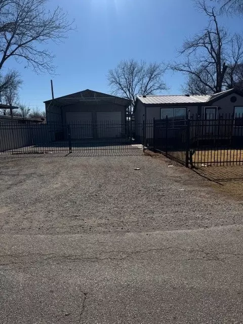 117 M Anthony Loop, Graford, TX 76449 photo 3