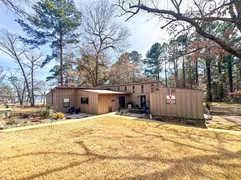 6791 Valley View Dr, Frankston, TX 75763