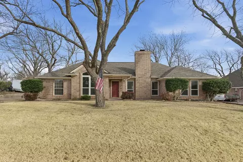 9607 Ravenswood Rd, Granbury, TX 76049