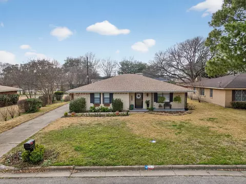 217 Melody Ln, Terrell, TX 75160