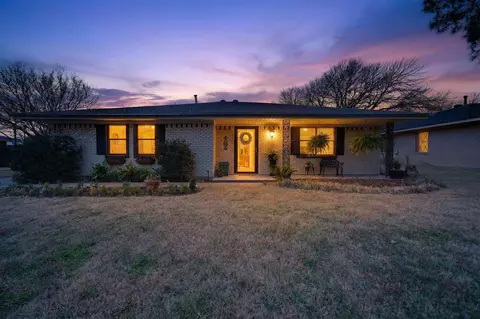 217 Melody Ln, Terrell, TX 75160