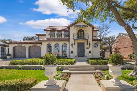 3717 Monticello Dr, Fort Worth, TX 76107