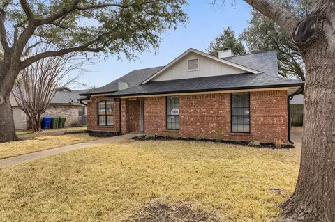 Exterior - 55 Wisteria St, Waco, TX 76708 photo 4 of 12