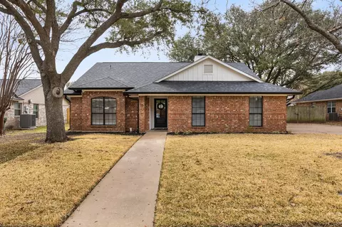 Exterior - 55 Wisteria St, Waco, TX 76708 photo 2 of 12