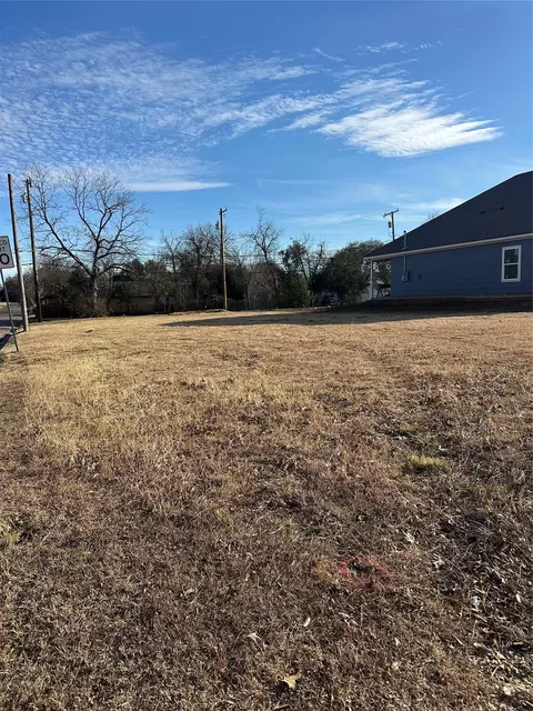 3000 Pine Ave, Waco, TX 76708 photo 2