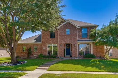 7906 Marquett Dr, Rowlett, TX 75089